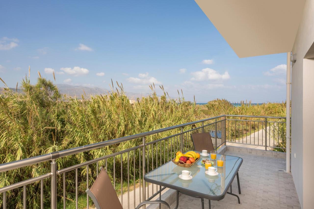 Sea Breeze Apartments 科林瓦里奥 外观 照片