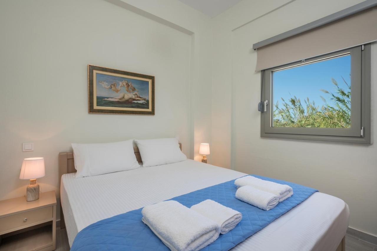 Sea Breeze Apartments 科林瓦里奥 外观 照片