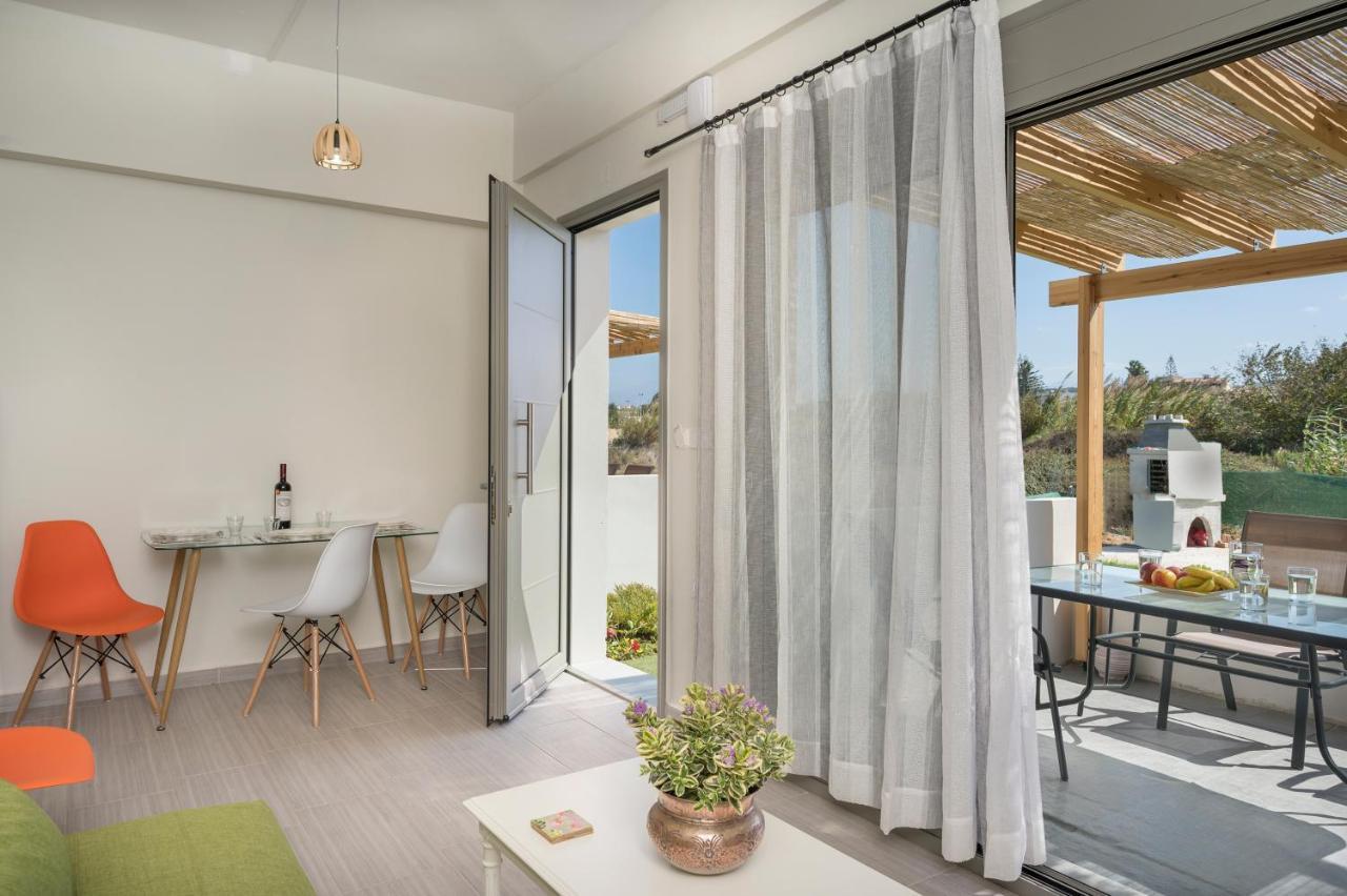Sea Breeze Apartments 科林瓦里奥 外观 照片